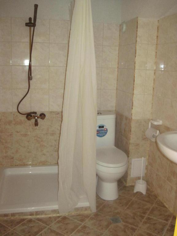 Hadjibulevata Guest House Kovachevtsi Экстерьер фото