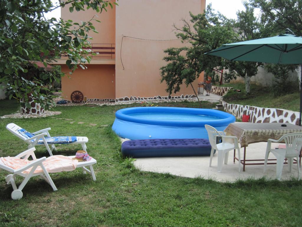 Hadjibulevata Guest House Kovachevtsi Экстерьер фото
